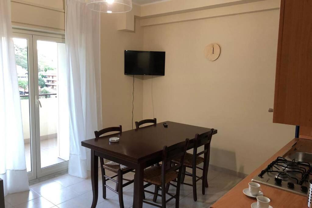 Casa Vacanze, A Due Passi Da Taormina Apartment Letojanni Luaran gambar