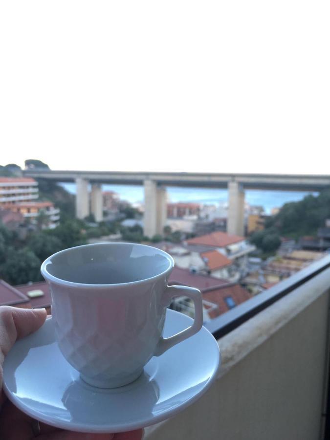 Casa Vacanze, A Due Passi Da Taormina Apartment Letojanni Luaran gambar