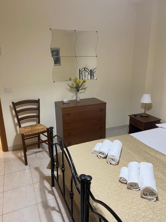 Casa Vacanze, A Due Passi Da Taormina Apartment Letojanni Luaran gambar